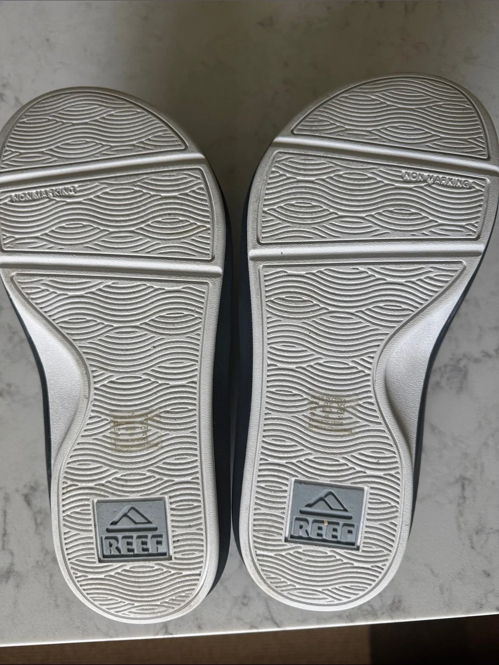 Men’s Reef Swellsole Cruiser Flip Flops (Gray/Light Gray/Blue)